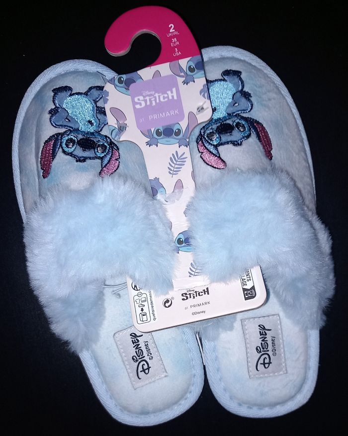 Chaussons Stitch neufs avec étiquette - photo numéro 3