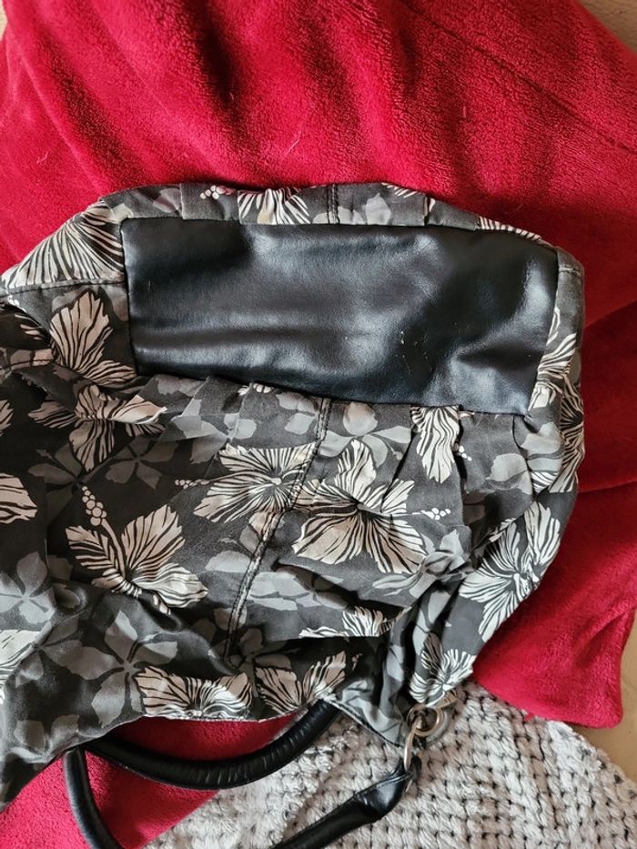 Sac a main motif fleurs - photo numéro 3