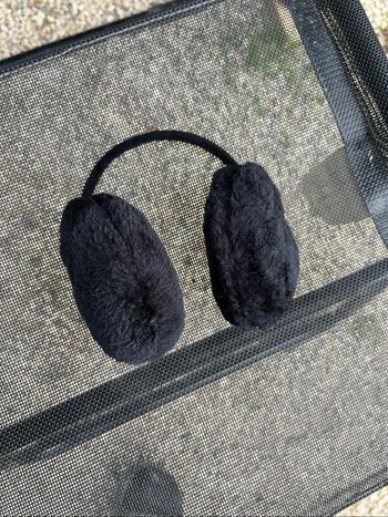 Cache oreille enfant