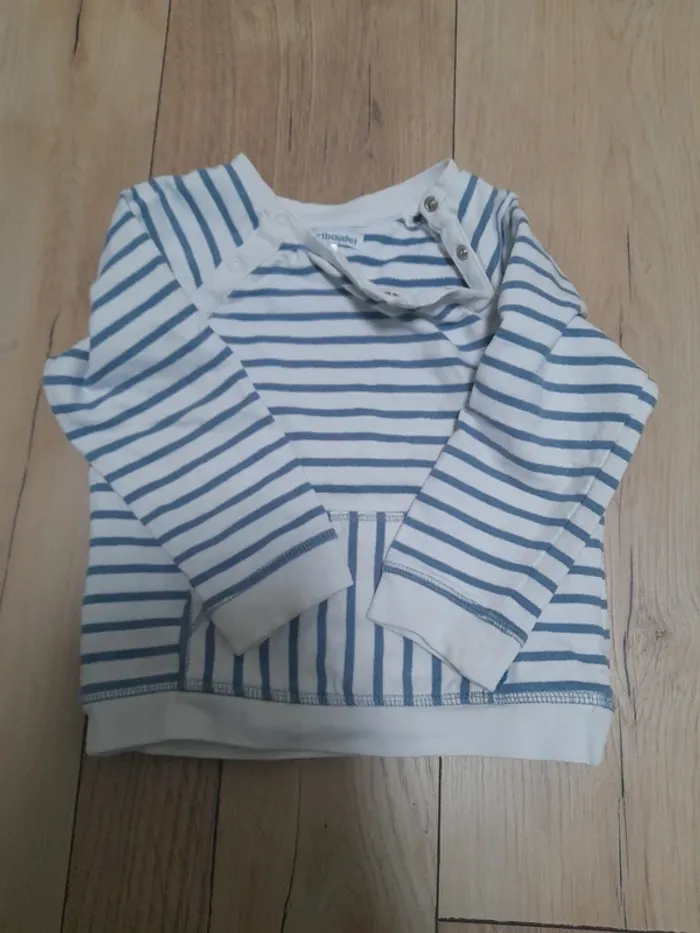 Pull 2 ans - photo numéro 3