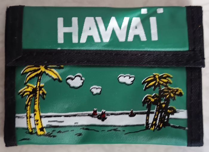 Lot de 8 Portefeuilles Taille S / Vintage Hawaii à fermeture scratch avec 4 compartiments - photo numéro 3