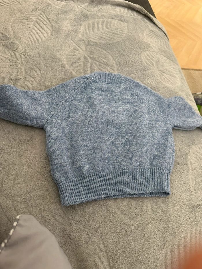 Pull bleu clair - photo numéro 3