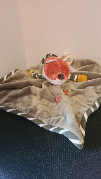 DOUDOU RENARD FOXY- BUKOWSKI