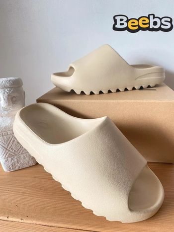 Adidas Yeezy Slide Bone Taille  44.5