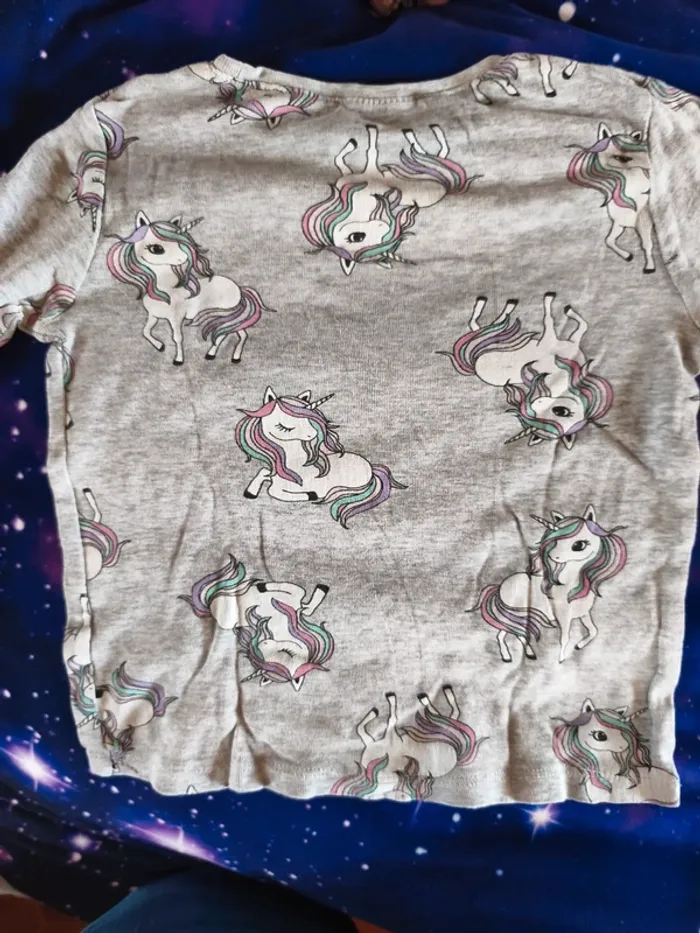 T-shirt licorne 4 ans - photo numéro 3