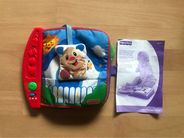 Livre tissu Fisher Price