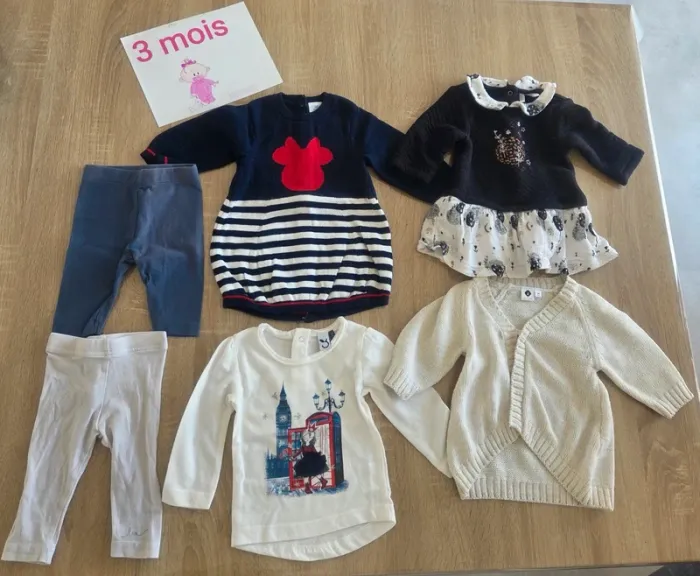 Lot vêtements 3m fille