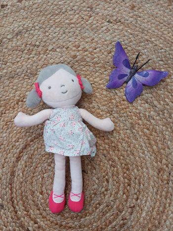 Poupée tissu neuve