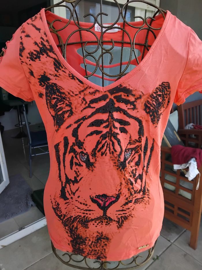 T-Shirt avec motif tigre - photo numéro 3