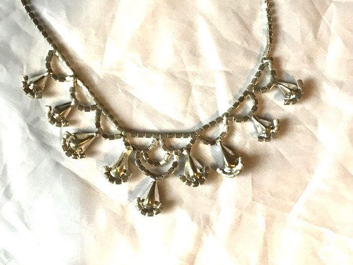 Parure Collier Ras du Cou Tombant Boucles Oreilles Forme Gouttes Bleutées Strass - photo numéro 6