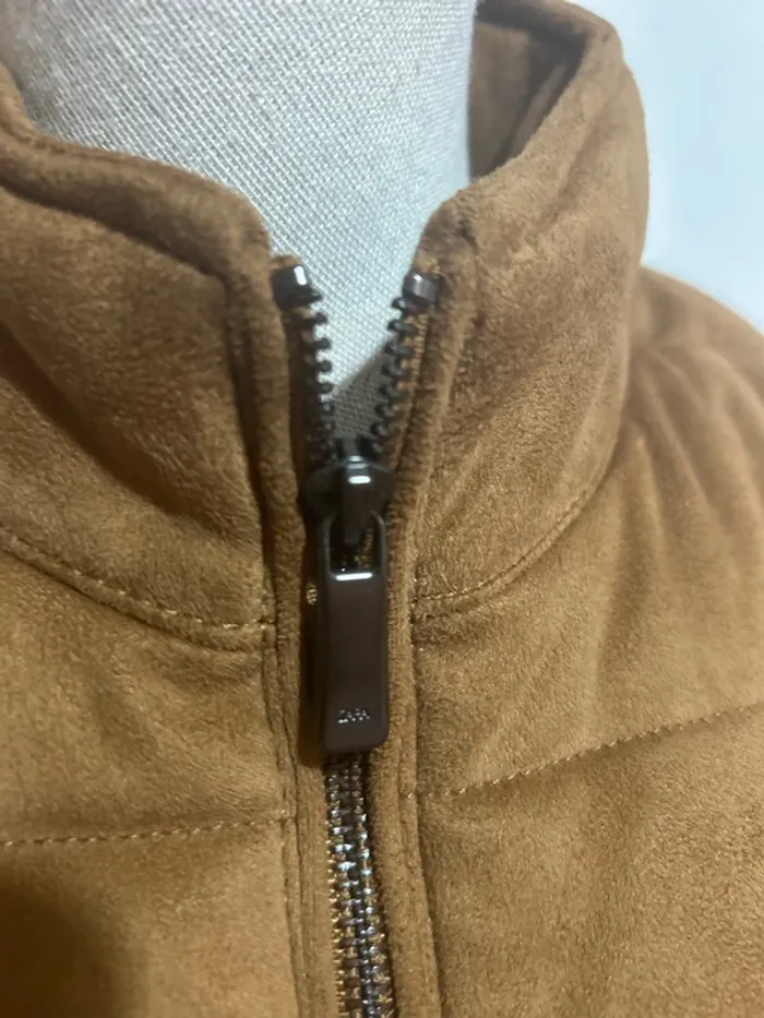 Veste sans manches ZARA style daim - photo numéro 3
