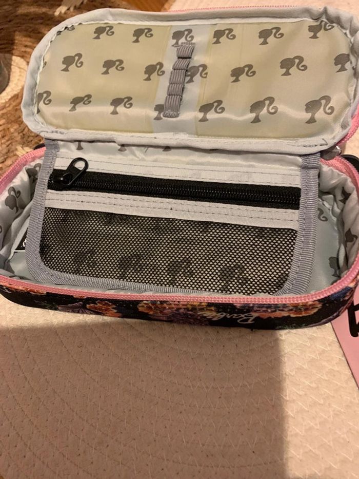 Trousse Barbie - photo numéro 3