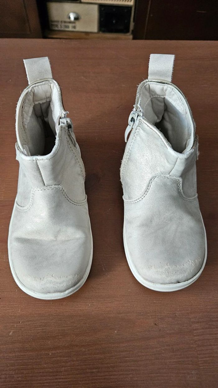 Lot chaussures taille 25 - photo numéro 16