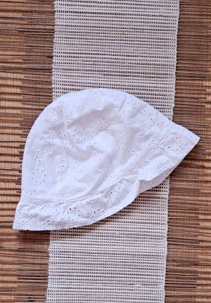 chapeau kiabi 43, 3/6mois👶