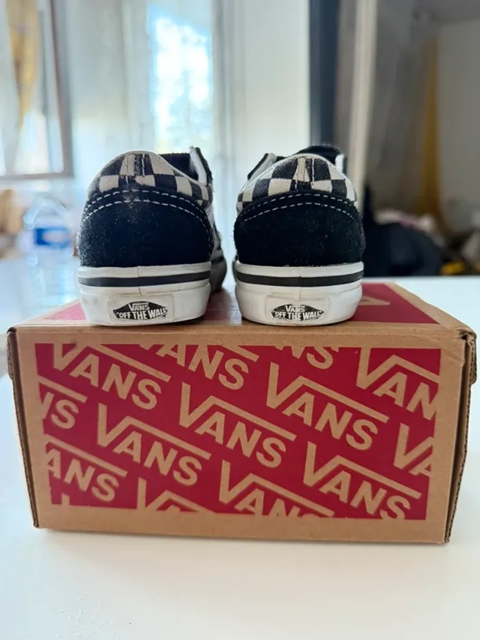 Vans bébé - photo numéro 3