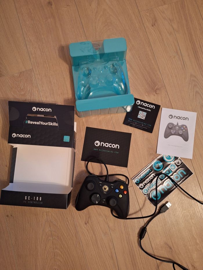 Manette de jeu PC filaire Nacon GC 100 PC Controller état comme neuf - photo numéro 3