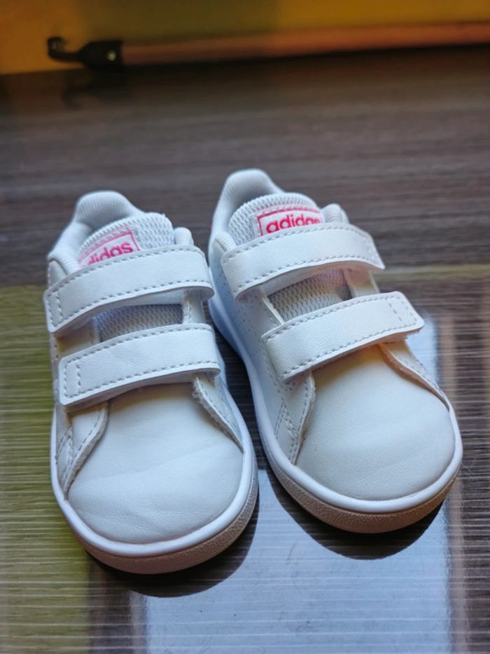 Adidas bébé