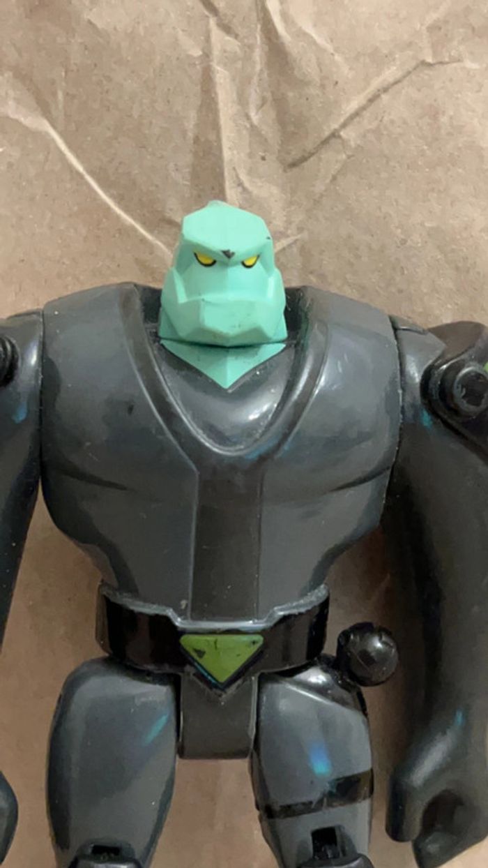 Bandai - 2006 Ben 10 figurine Tetrax 10cm - photo numéro 3