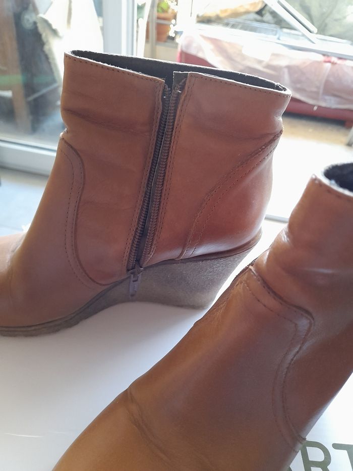BOTTINES FEMME  " MINELLI" TAILLE  38 - photo numéro 6