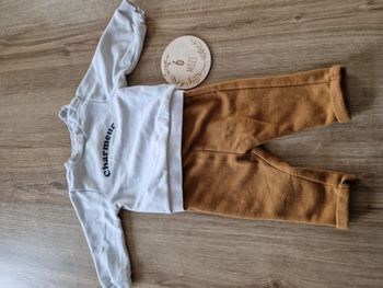 ENSEMBLE 2 Pièces Mixte 'Charmeur' Sweat Blanc & Pantalon Moutarde Kiabi - 6 mois