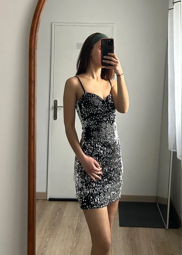 Robe courte à sequins Zara Taille XS