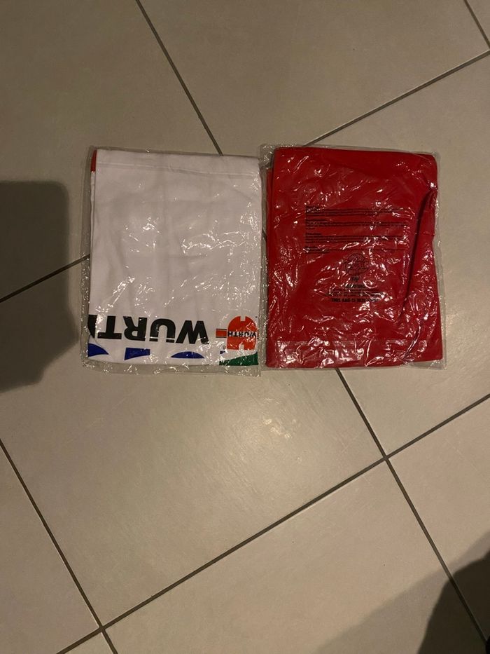 Lot de 2 tee shirts wurtembergeois - photo numéro 2