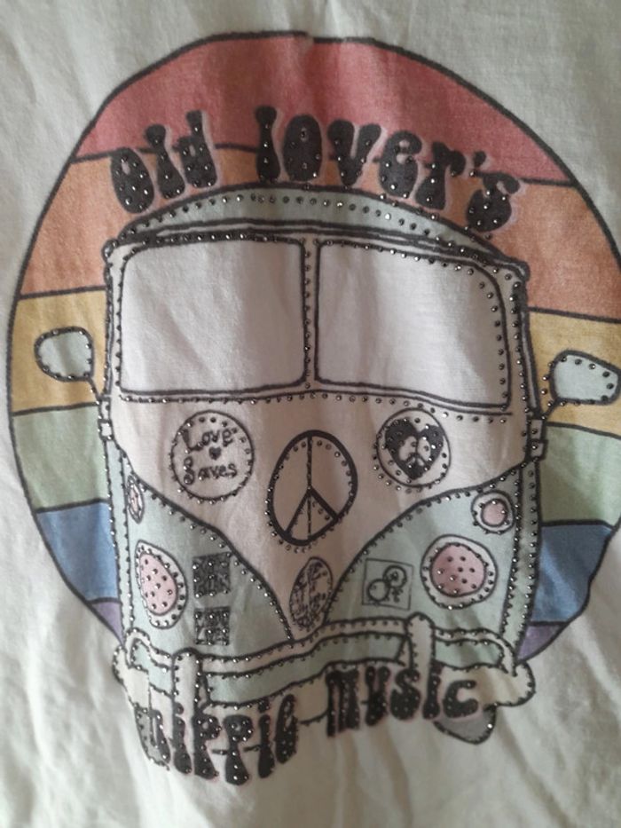 T-shirt "Hippie music" neuf - photo numéro 2