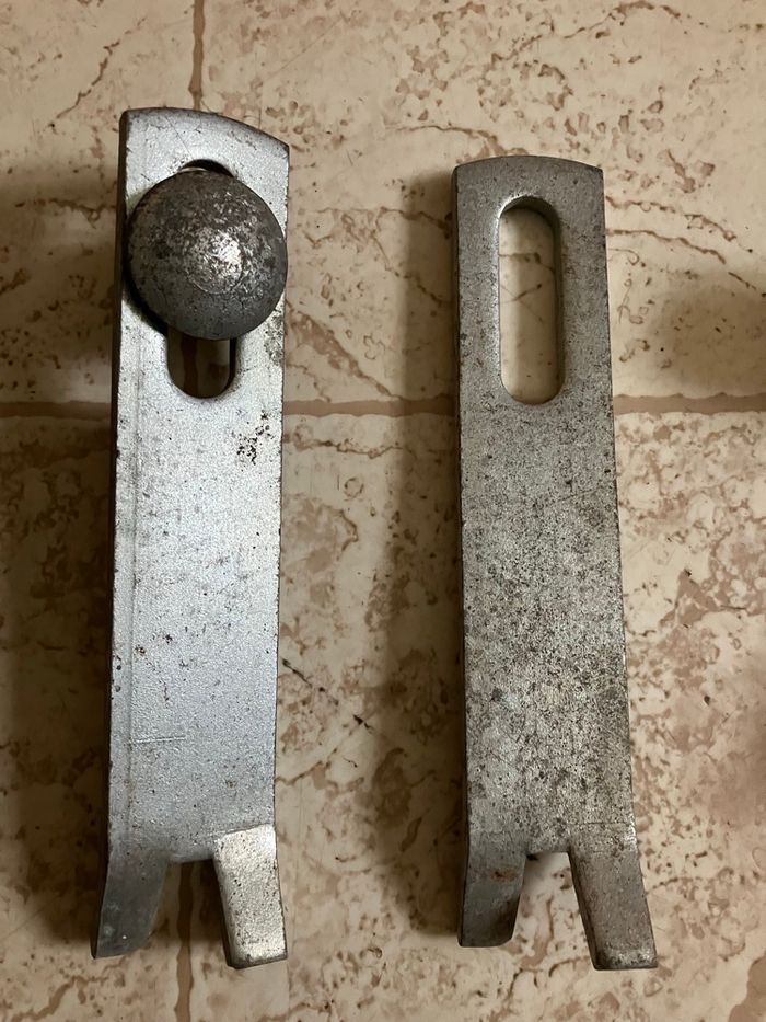 Lot de ferrures neuves pour portail battant - photo numéro 5