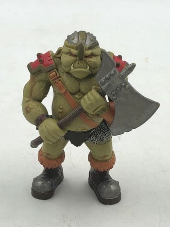 Figurine d'action fantastique guerrier oger ork avec hache - Tower of Doom - ELC