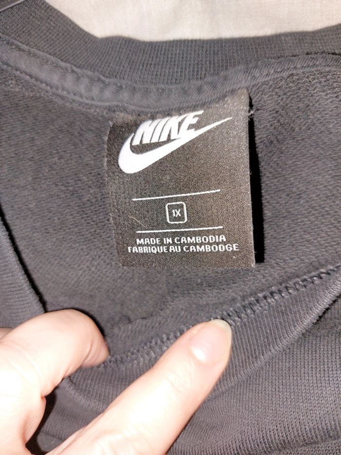 Sweat crop top nike S neuf - photo numéro 3