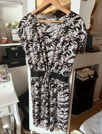 Robe tâchetée fluide légère Gémo T.M TBE 🐾