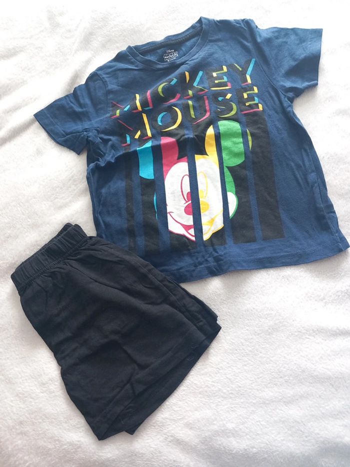 Pyjashort mickey 6 ans