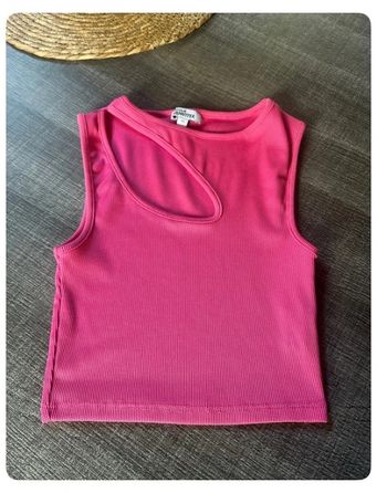 Lot de 3 top en excellent état XS/34