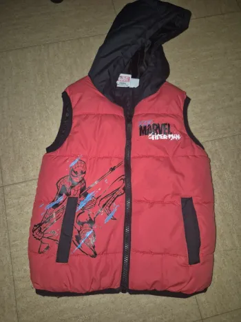 Doudoune sans manche Marvel Spider Man 3/4 ans