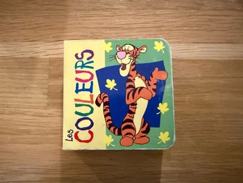 Les couleurs Winnie l'Ourson Phidal Disney