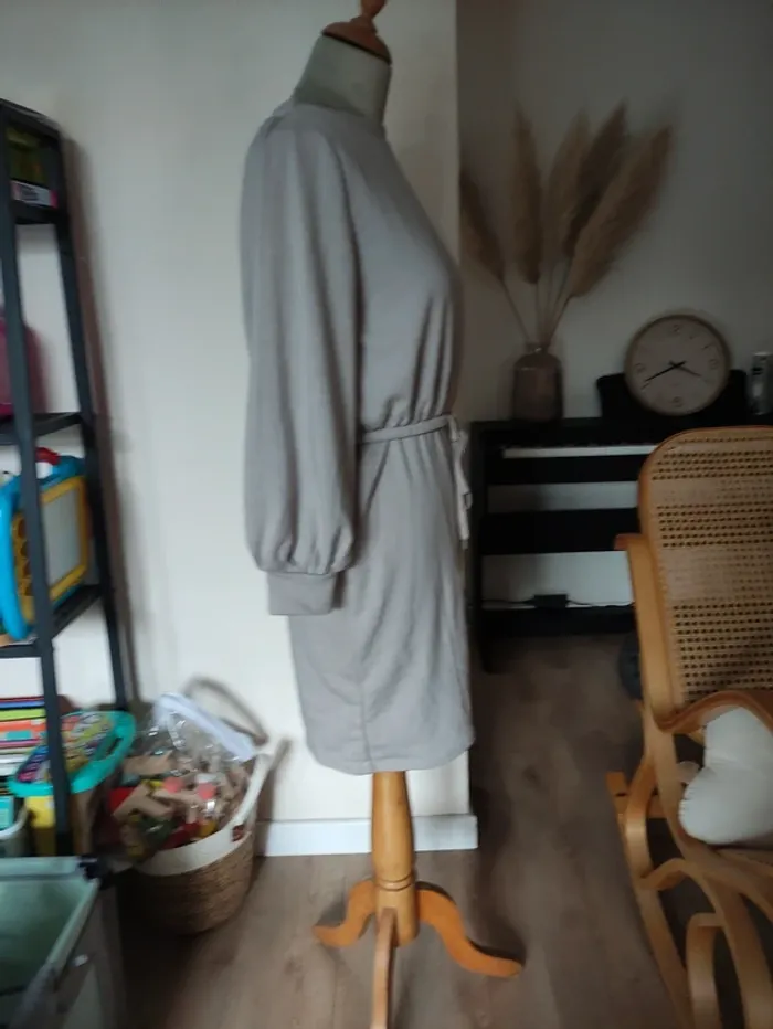 Robe sweat gris clair d'allaitement - photo numéro 2