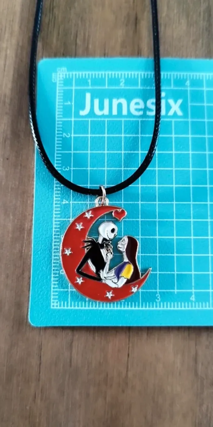 🌙 Collier avec pendentif L'Étrange Noël De Monsieur Jack 🌙 - photo numéro 3