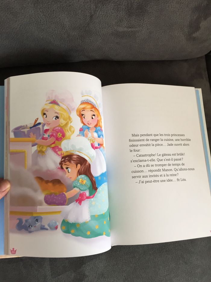 Livre fabuleuses histoires de princesse - photo numéro 3