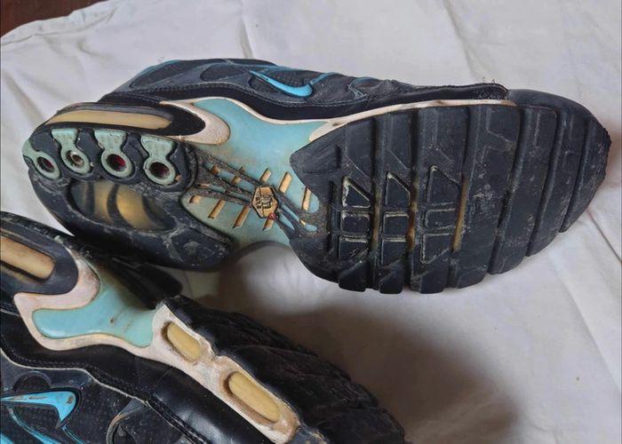Basket Nike air max plus tn vintage t42.5 basket a restaurer sole swap - photo numéro 2