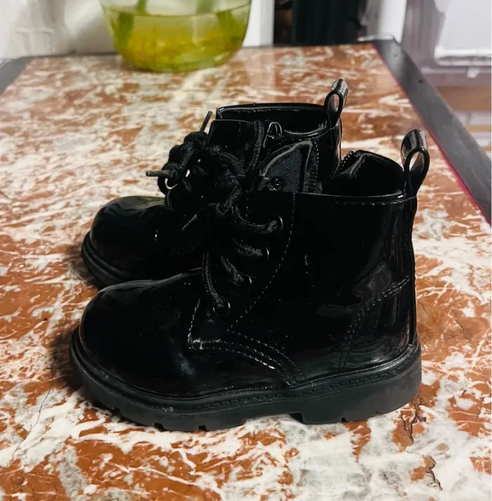 Bottines vernies
