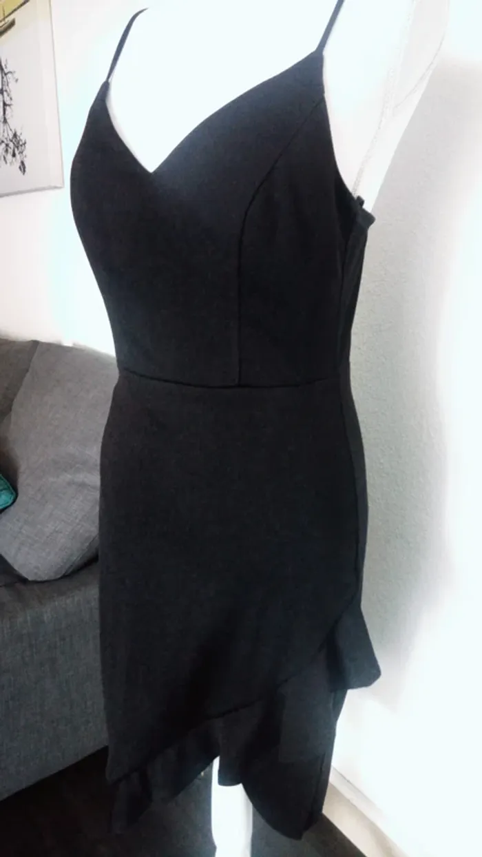 City studio Robe noire - photo numéro 3