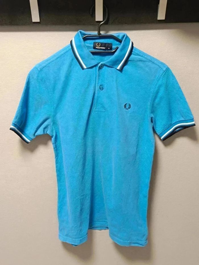 🌟 Polo Fred Perry bleu ciel - Taille XS - photo numéro 2