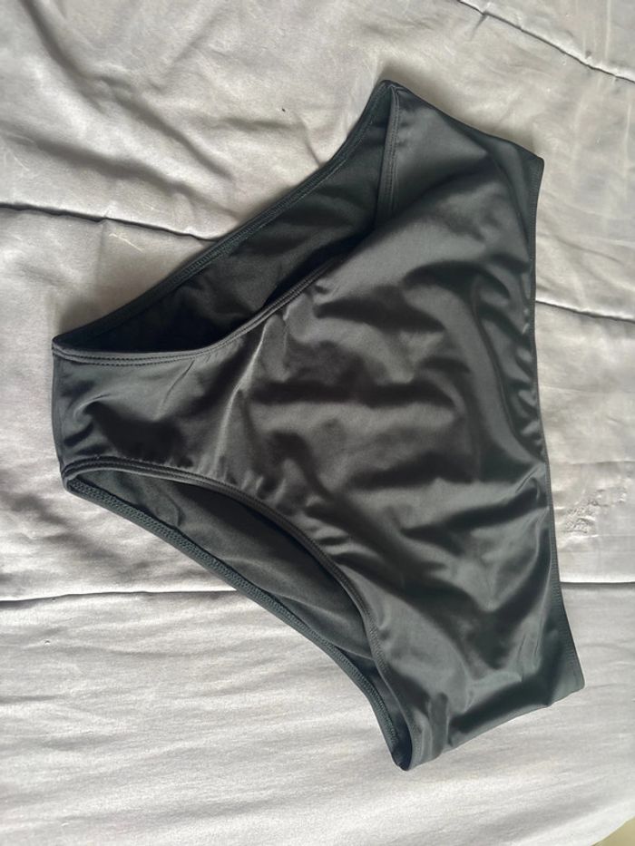 Maillot de bain 2 pièces - photo numéro 5