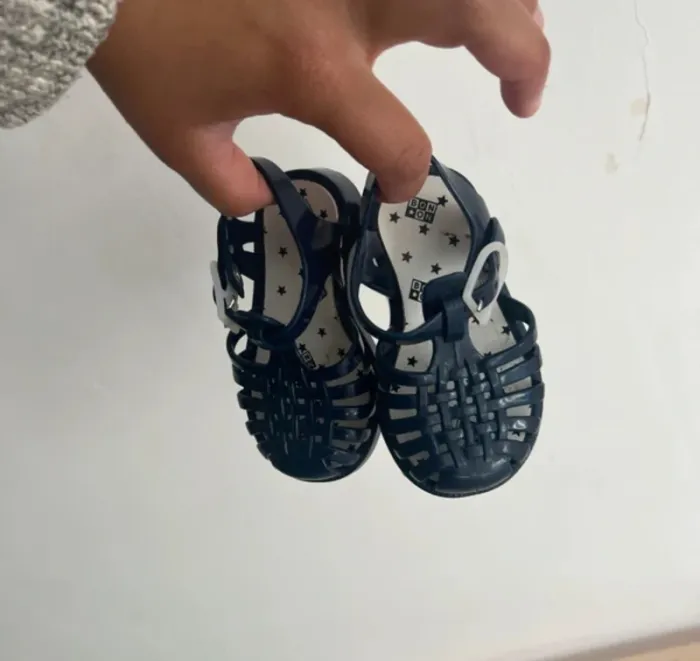 Sandales Méduse bébé – Taille 21 – Bleu marine - photo numéro 5