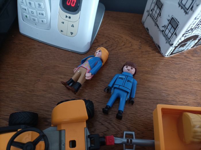 Tracteur avec deux figurines et animaux Playmobil - photo numéro 3