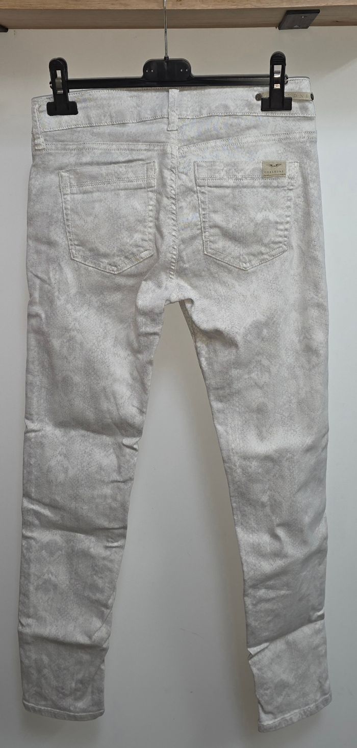 Jeans blanc/gris effet serpent 36 - photo numéro 2
