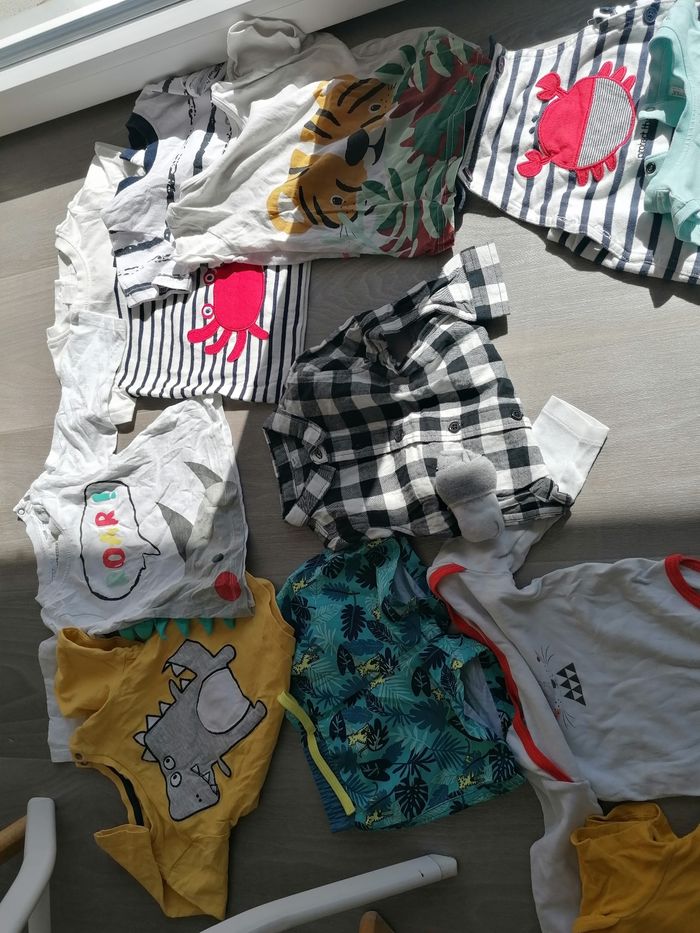 Lot 12 mois vêtement garçon - photo numéro 4