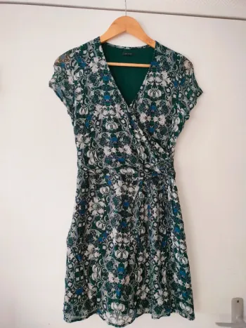 Robe fleurie IKKS taille 36