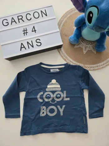 Tee-shirt bleu 4ans