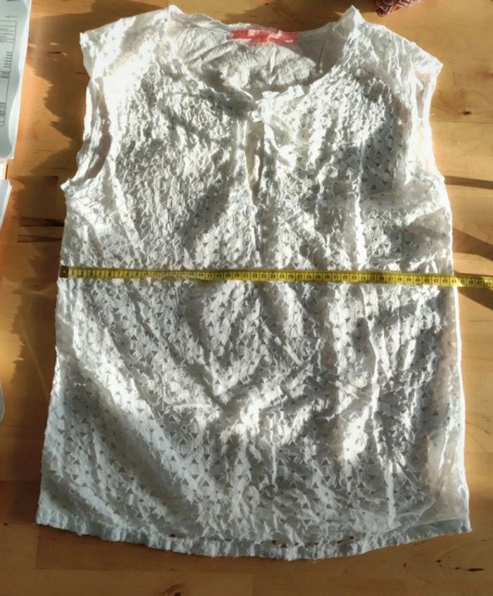 Haut effets trous blanc - photo numéro 3